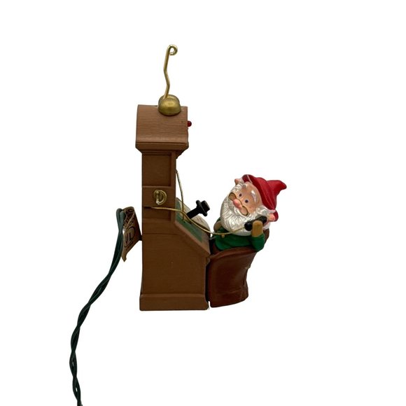 VINTAGE HALLMARK Ornament Santas Hot Line Telephone Switchboard Light Blink 1991 - Picture 1 of 4